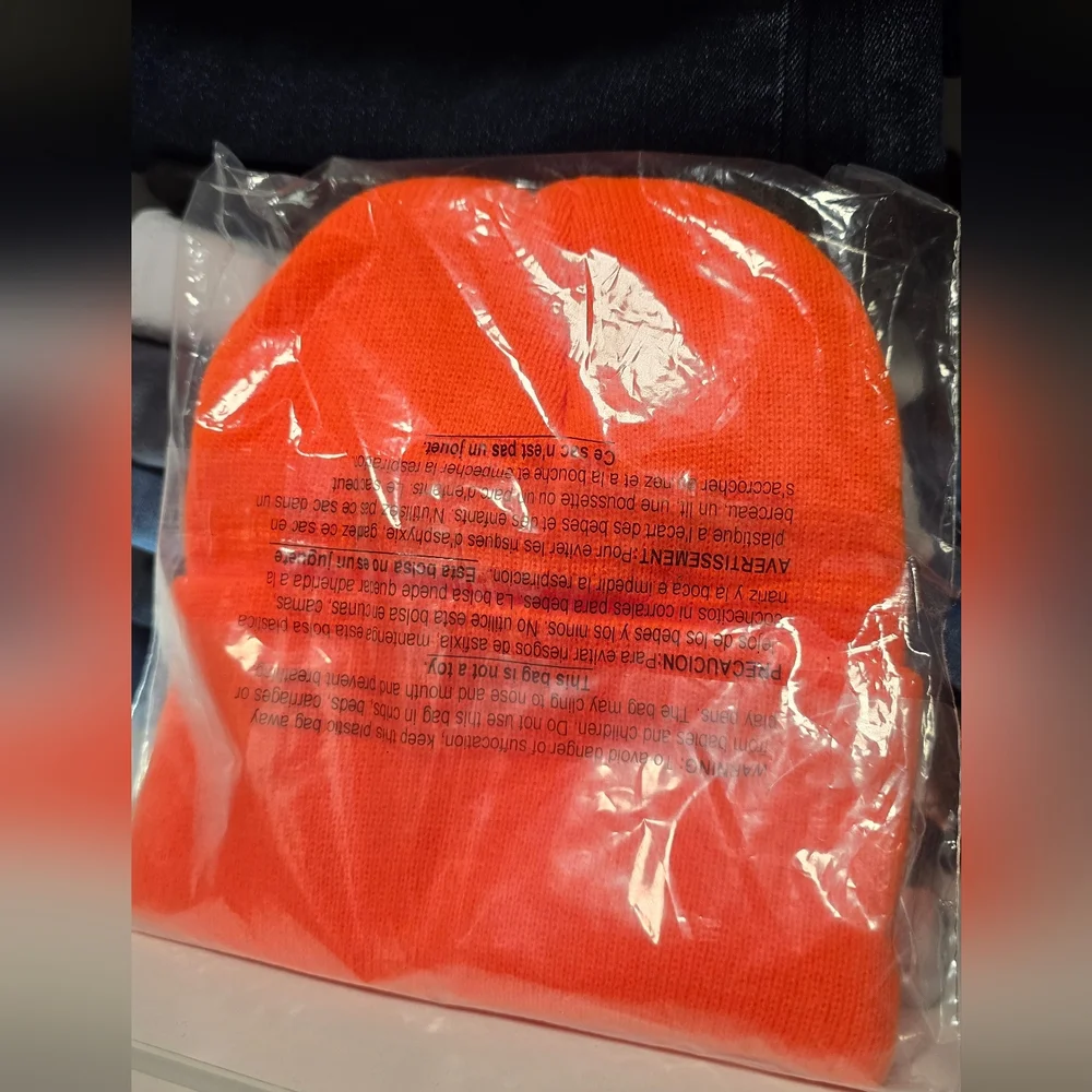 NWT Carhartt Neon Orange Knit Beanie size Youth - Picture 2 of 2